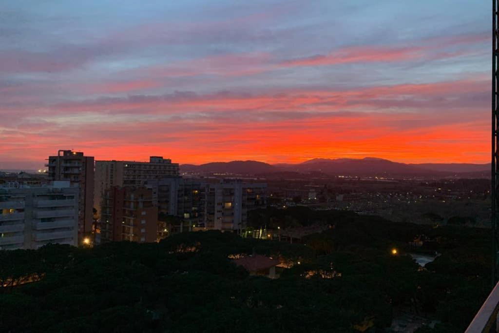 Apartamento Primera Linea De Mar Enjoy The View Blanes Esterno foto